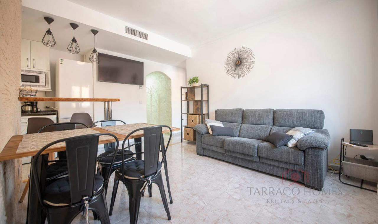 Tarracohomes, Th134 Apartamento Moderno En El Centro De Tarragona Bagian luar foto